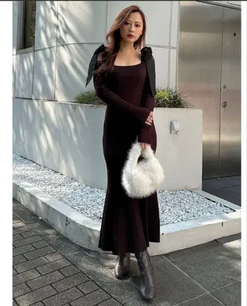 MERCURYDUO 리본 포함 긴팔 니트 롱 원피스