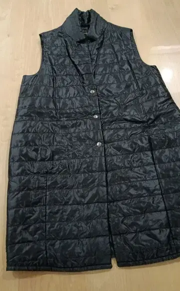 PIANURASTUDIO 센소유니코 롱 라이트 충전솜 베스트 블랙 마츠오