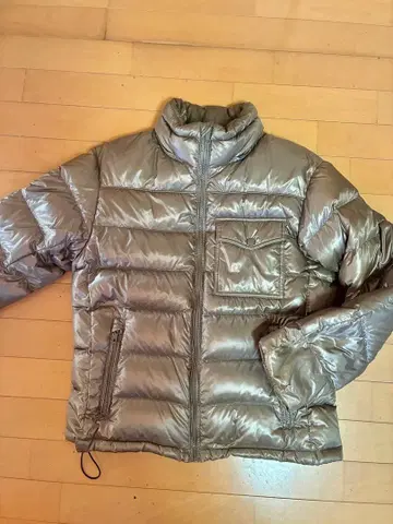 유니클로 다운 자켓 다운 80%, 페더 20%