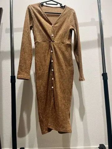 브라운 리브 니트 롱 원피스