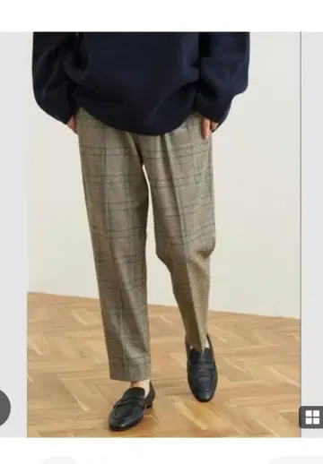 새상품급 FRAMeWORK 프레임워크 T/R 양면 기모 팬츠 사이즈 36