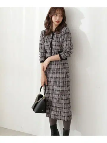 프로포션 바디 드레싱 트위드 니트 셋업