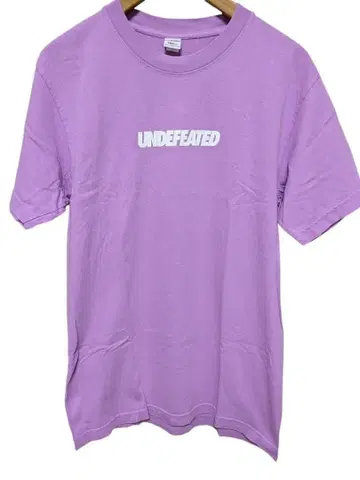 상태 A+ 언디피티드 티셔츠