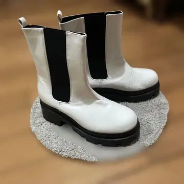 화이트 블랙 사이드 고어 부츠