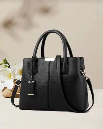 블랙 숄더백 탈부착 가능 스트랩