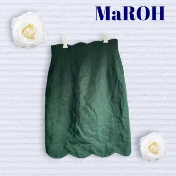 MaROH 무릎 기장 스커트 울 그린 백 지퍼 웨이브 오피스