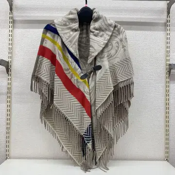 여성용 판초 볼레로 베이지 계열 시크한 디자인 겉옷 멋스러운 디자인