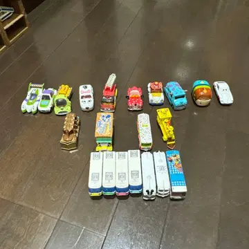 토미카 디즈니 한정판 모델 낱개 판매 가능