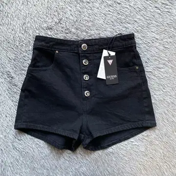 새상품 GUESS 비쥬 버튼 숏팬츠