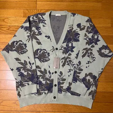 미사용 새상품 로리즈팜 가디건