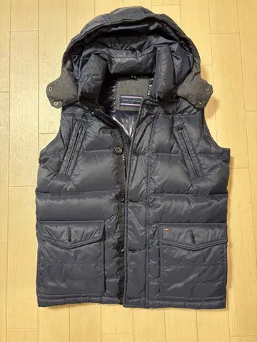 TOMMY HILFIGER 네이비 다운 베스트