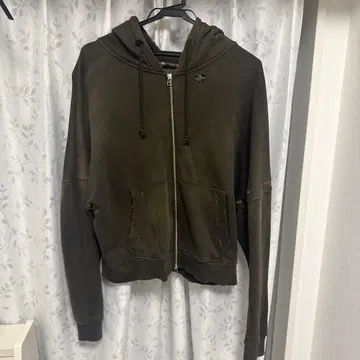 다크 브라운 후드 부착 후드티