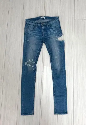 GYDA 스키니 데님 데미지