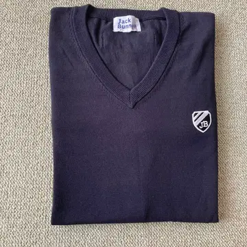 잭 버니 블랙 V넥 스웨터 사이즈 4