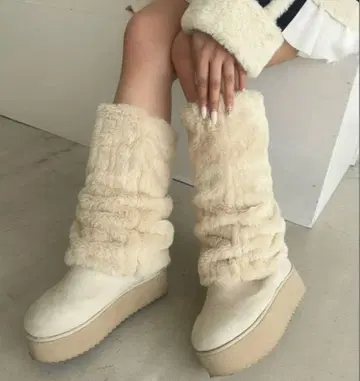 [ 새상품급 ] 2way 페이크 어그 부츠