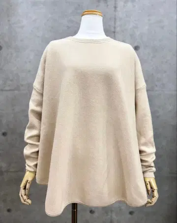 CYNICAL 판초 니트 베이지