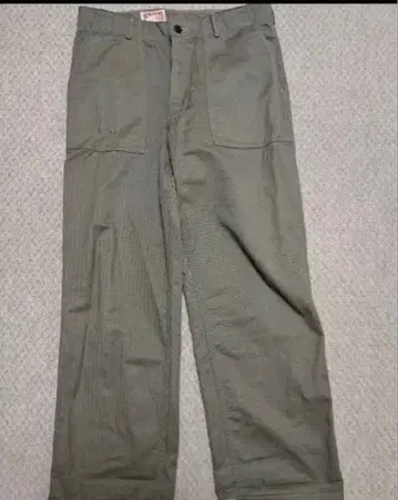 원피스 오브 록 베이커 팬츠