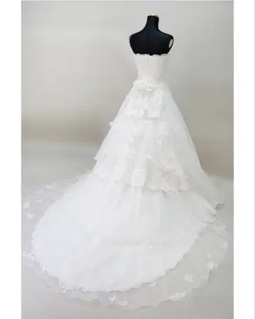 와타베 웨딩 (ESS-187) 스테디셀러 인기 뷔스티에 타입 웨딩 드레스