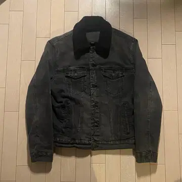 보아 카라 부착 블랙 데님 자켓