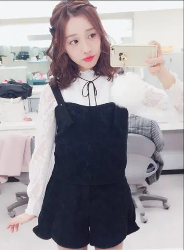 스나이델 고블랑 자카드 뷔스티에 숏팬츠 셋업