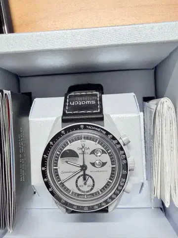 오메가 문스와치 미션 투 어스 페이즈