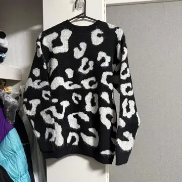 EMODA 레오파드 무늬 니트 스웨터 긴팔