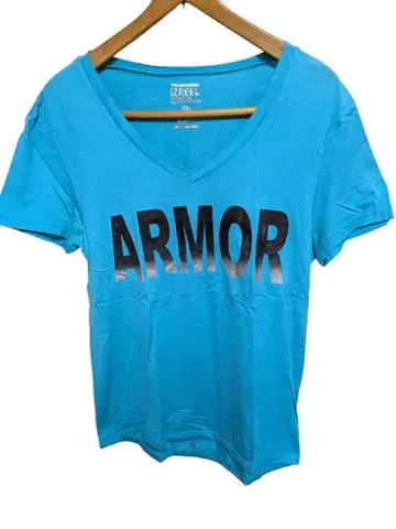 상태 A+ 이즈릴의 T셔츠 IZREEL