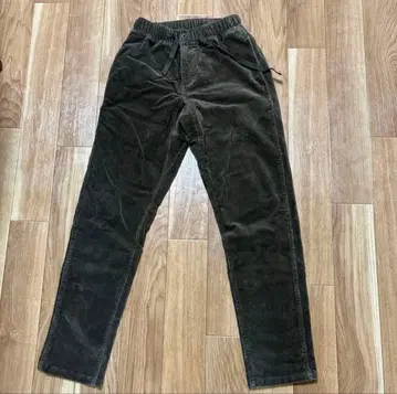 빌라봉 다크 카키 코듀로이 팬츠 S 사이즈