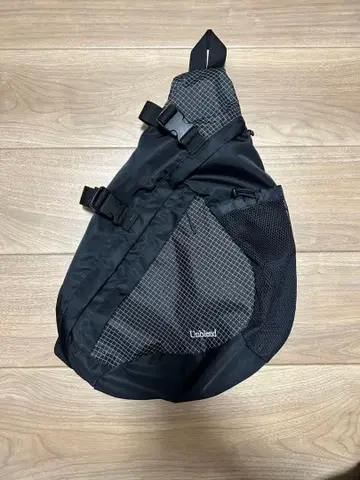 Unblend 블랙 원 숄더백