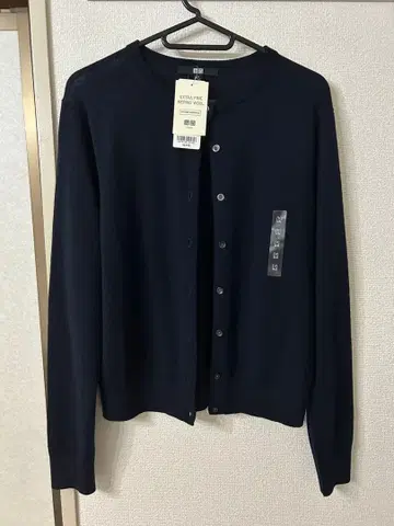 [ 미사용 새상품 ] 유니클로 네이비 긴팔 가디건