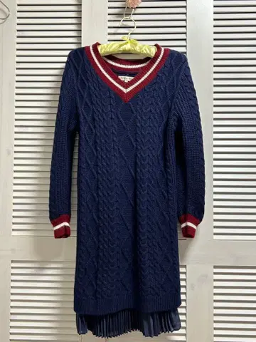 아푸와이저 리셰 니트 원피스