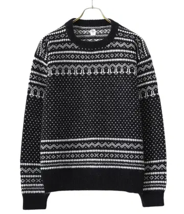 Snowy Patterned Sweater