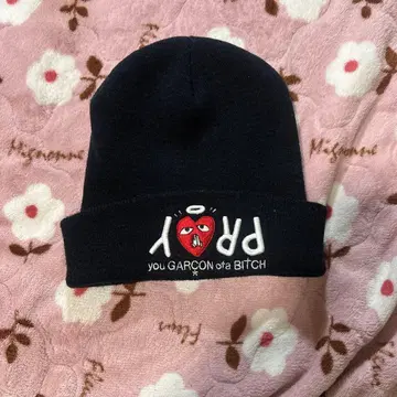 블랙 자수 비니