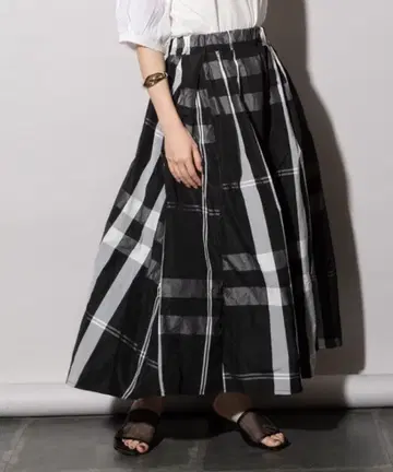 MHBG TOKYO [ piacere ] 바스락 타프타 체크 스커트