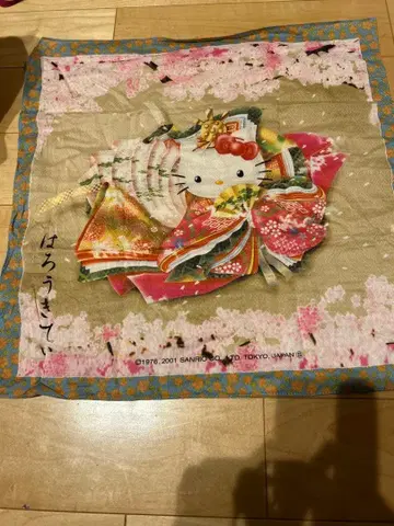 헤이세이 레트로 헬로키티 일본풍 패턴 기모노 디자인 손수건