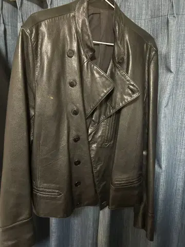 블랙 가죽 더블 브레스트 자켓 에네스베