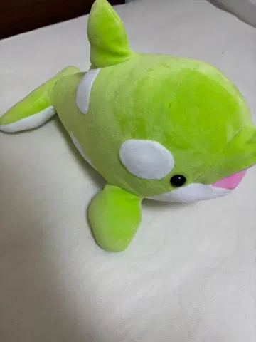 스마 월드 한정판 범고래 복권 범고래 봉제 인형 3등 옐로우 그린