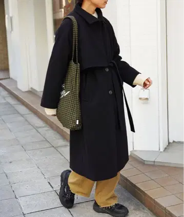 CPCM 케이프 포함 스탠드넥 경량 멜톤 코트