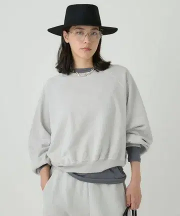 chaos 레미레리프 별주 맨투맨 상의 카네코 아야