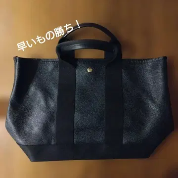 블랙 합성 피혁 토트백