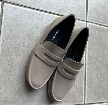 새상품급 오데트 오딜 레인 슈즈 로퍼 베이지 S 사이즈