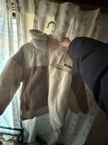 플리스 자켓 베이지