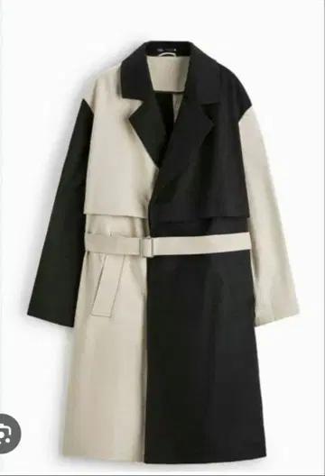 ZARA 바이컬러 트렌치코트 블랙과 화이트