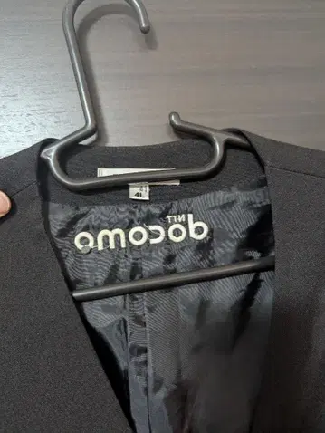 docomo 베스트 4L 블랙 즉시 구매 가능!