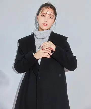 새상품급 tocca LOOFAH 숄카라 울 코트