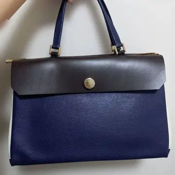 FURLA 멜로디 네이비 x 화이트