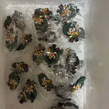 쿠라스시 빅쿠라폰 히로아카 데쿠 미도리야 이즈쿠 러버 마스코트