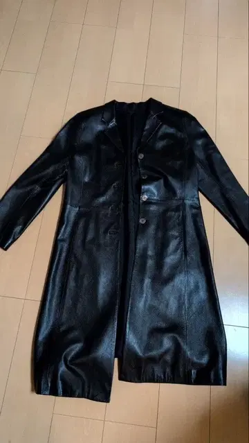 가죽 블랙 롱 코트