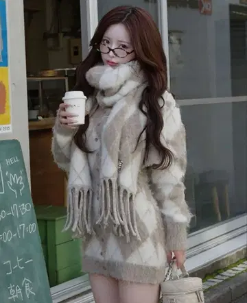 다리치 아가일 니트 앙상블 베이지 !! [ 머플러만 ] !!