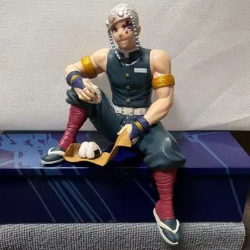 귀멸의 칼날 쵸코노세 피규어 우즈이 텐겐